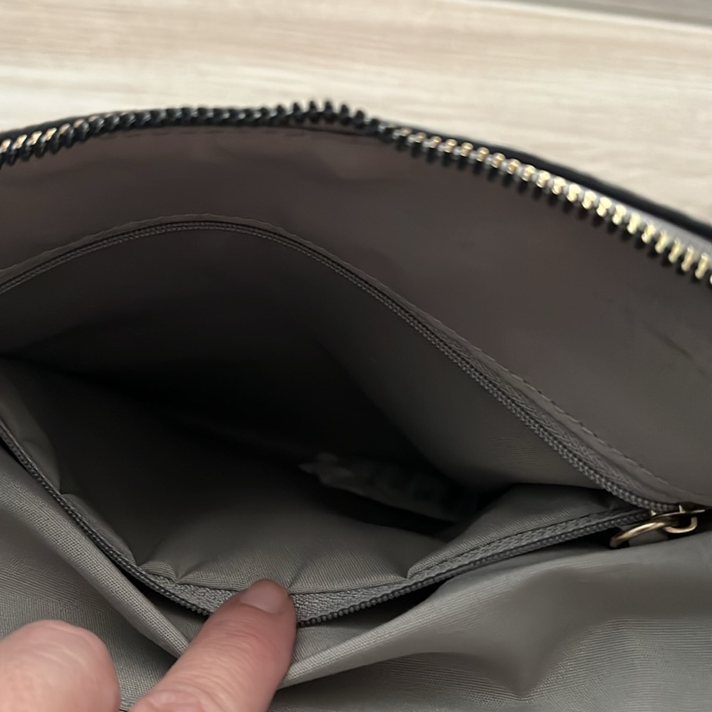 Nanette Lepore pink and gray, beautiful handbag so many pockets! - Picture 7 of 7